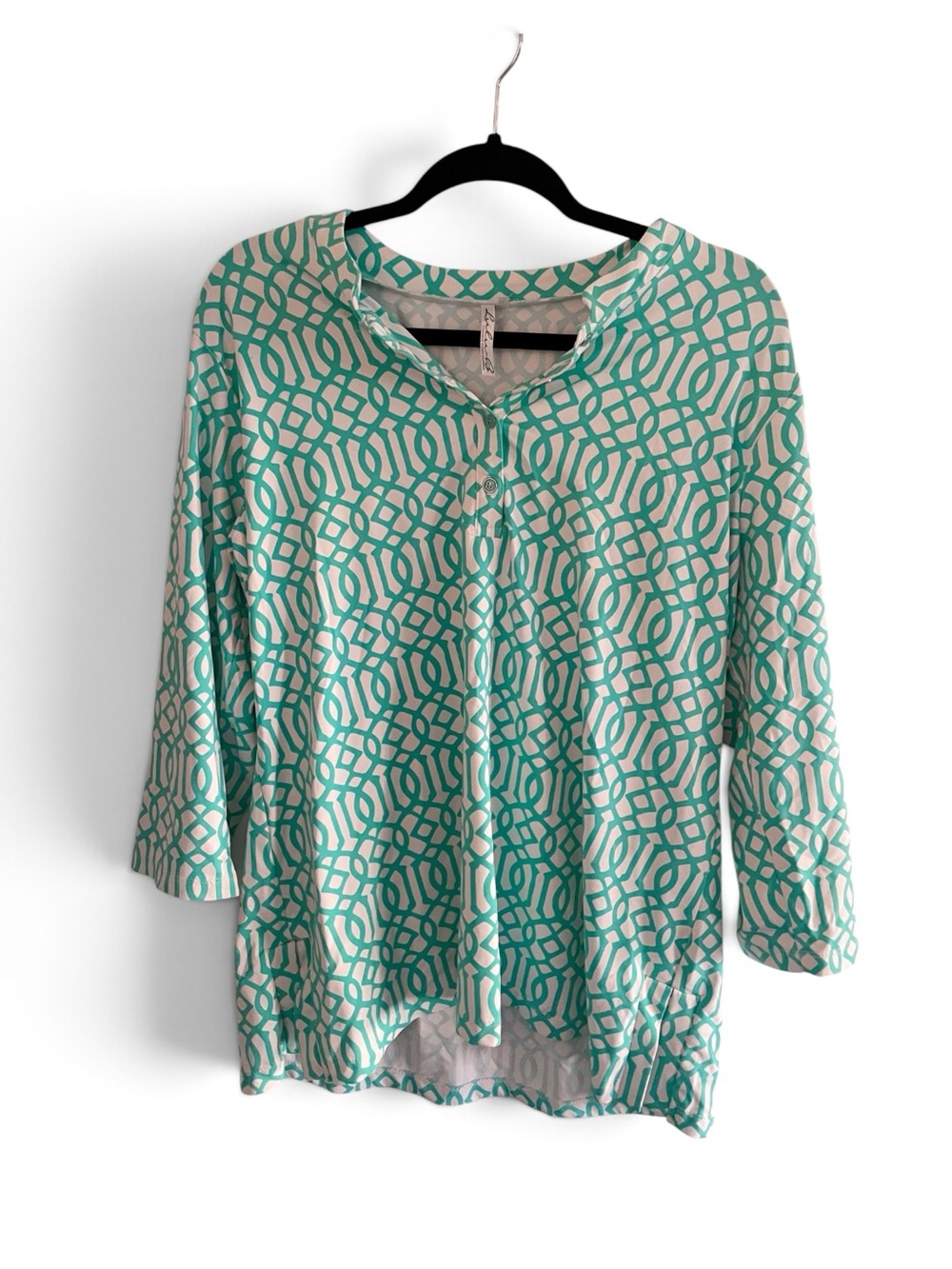 Lulu B Aqua & White blouse